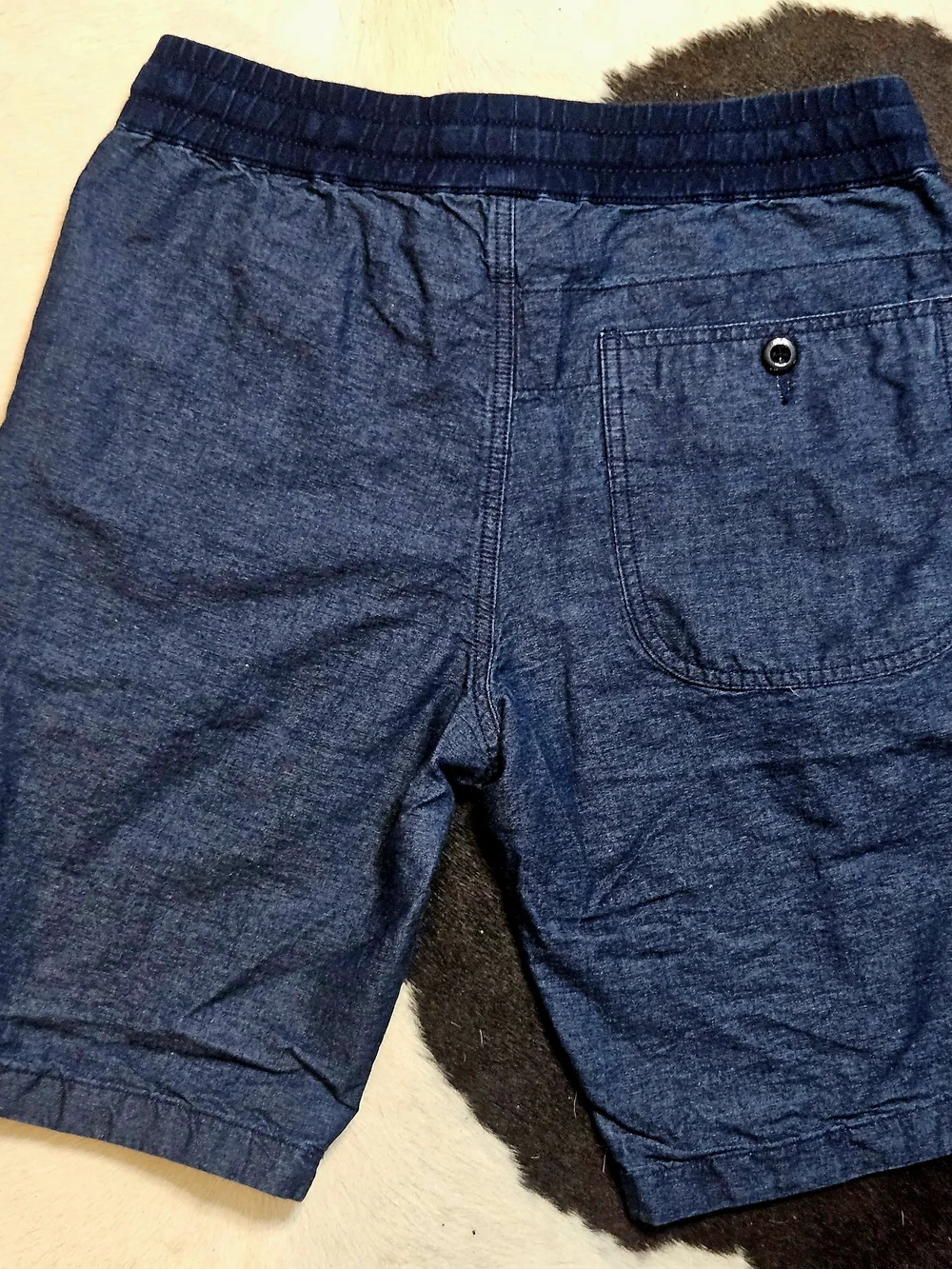 J. Crew Men's Navy Blue Hybrid Shorts with Cream Drawstring Sz SMALL